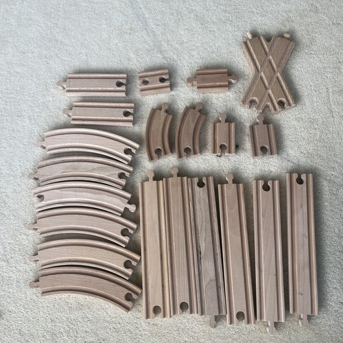 Wooden train tracks set 21 - x,